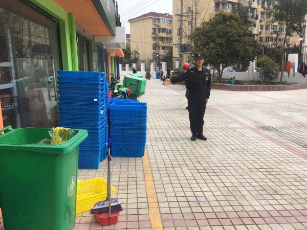 “叮咚买菜”的便捷与扰民 看梅陇城管如何守护居民美好生活城市生活垃圾经营服务